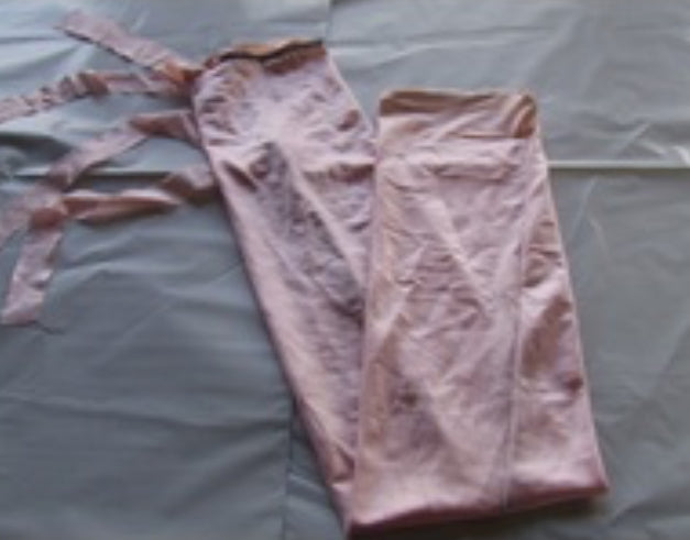 Pale pink rugless lycra tail bag - marked