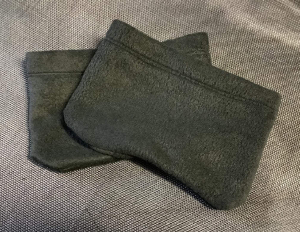 Polar fleece stirrup covers - black